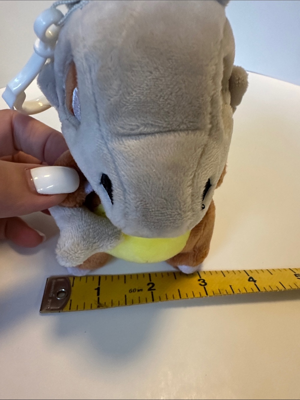 Pokemon Gray Brown Yellow Cubone Plush Keychain - Picture 6 of 6